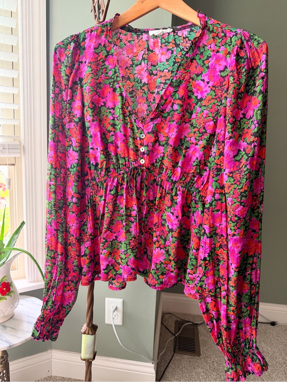 GT-0048 August Sky Floral Peplum Blouse M Pink Green Puff Sleeve Cottagecore